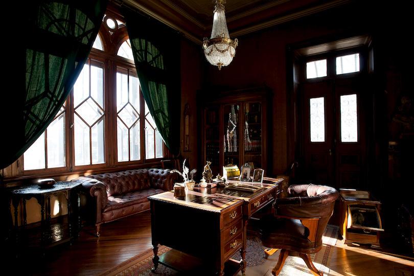 Mauricio Braun’s study (360° image) Mauricio Braun’s study (360° image)