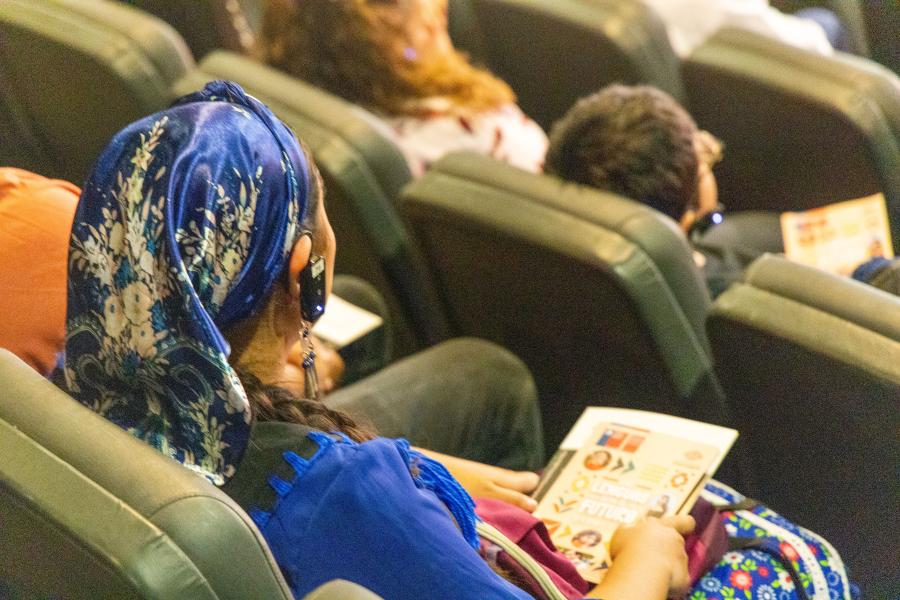 asistente a diálogo